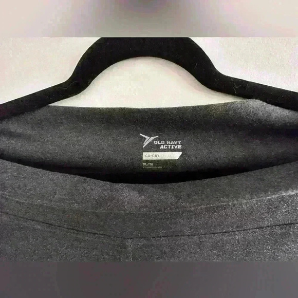 Old Navy  Grey Activewear Leggings - Picture 2 of 3